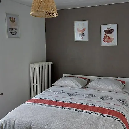 Holiday home Chez Patrick Et Odile Escles