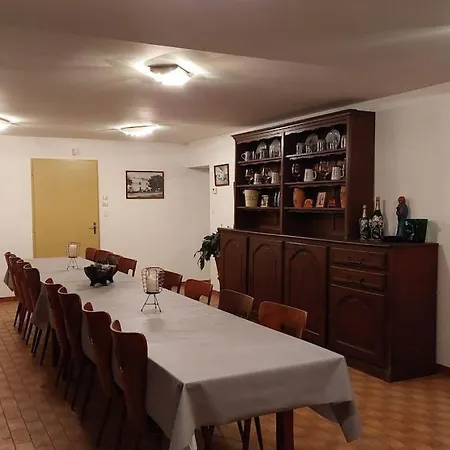 Chez Patrick Et Odile Holiday home Escles