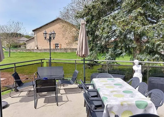 Chez Patrick Et Odile Escles